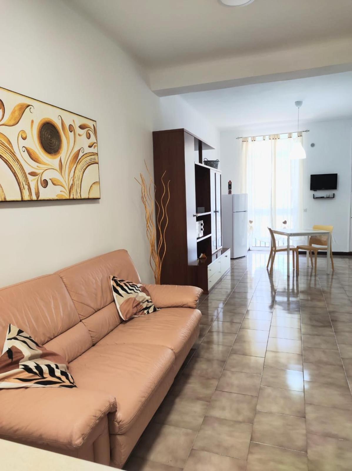 111 Guest House Bari Exterior photo