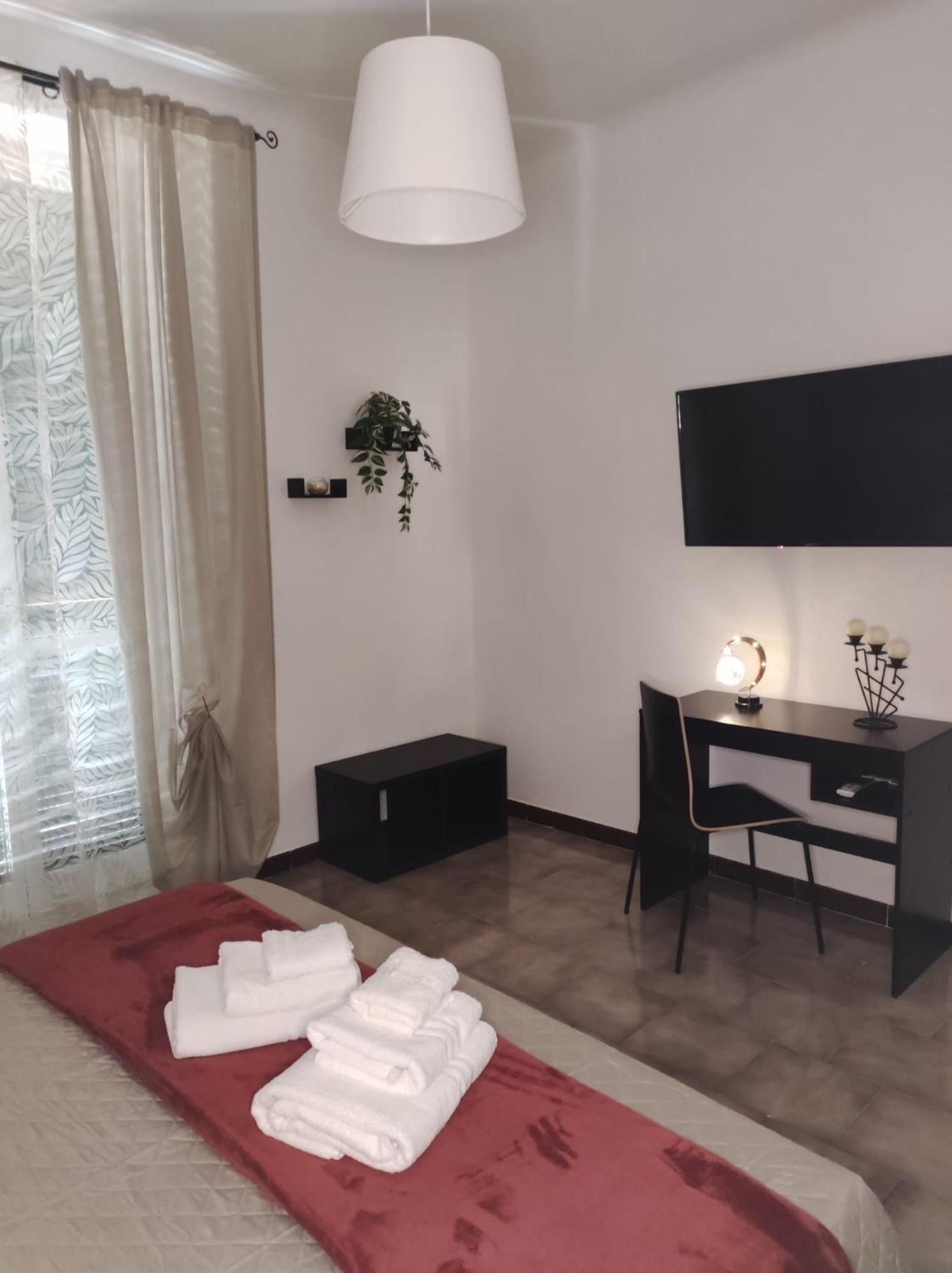 111 Guest House Bari Exterior photo